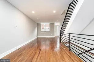 1039 Tree St, Philadelphia, PA 19148 - Photo 7