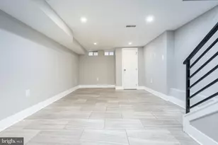 1039 Tree St, Philadelphia, PA 19148 - Photo 25