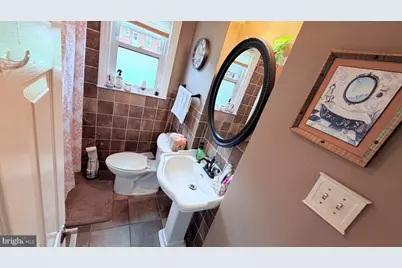 7320 Hasbrook Avenue, Philadelphia, PA 19111 - Photo 15