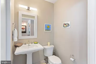 210 S 25th Street #905, Philadelphia, PA 19103 - Photo 7