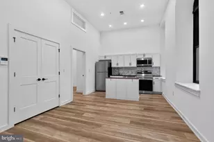 1415 Locust St, Philadelphia, PA 19102 - Photo 5