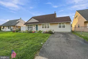 2808 Norcom Rd, Philadelphia, PA 19154 - Photo 3