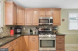3167 Stanwood St, Philadelphia, PA 19136 - Photo 9