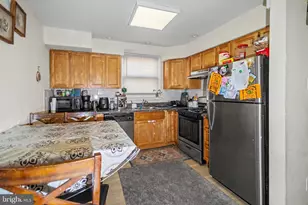 1715 Borbeck, Philadelphia, PA 19111 - Photo 15
