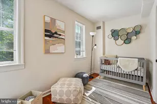 2045 Waverly St, Philadelphia, PA 19146 - Photo 15