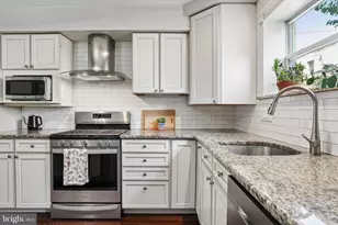 1019 Annin St, Philadelphia, PA 19147 - Photo 15