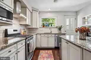 1019 Annin St, Philadelphia, PA 19147 - Photo 13
