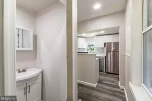 255 N Hobart St, Philadelphia, PA 19139 - Photo 9