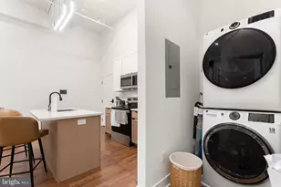 240 Hermitage St, Philadelphia, PA 19127 - Photo 15