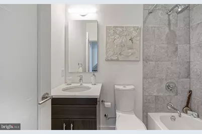 1247 E Columbia Avenue E #30, Philadelphia, PA 19125 - Photo 23