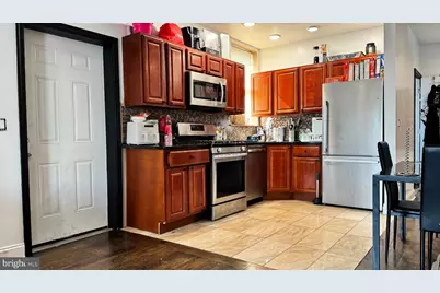 1311 W Butler Street, Philadelphia, PA 19140 - Photo 9