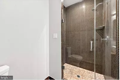 1247 E Columbia Avenue #4, Philadelphia, PA 19125 - Photo 25