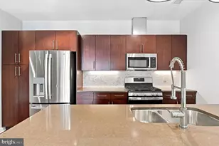 1247 E Columbia Ave, Philadelphia, PA 19125 - Photo 11