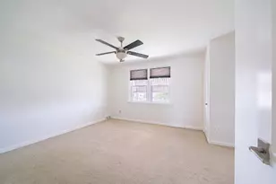 2819 Glenview St, Philadelphia, PA 19149 - Photo 11
