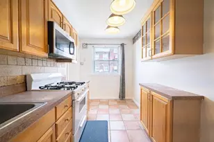 2819 Glenview St, Philadelphia, PA 19149 - Photo 9