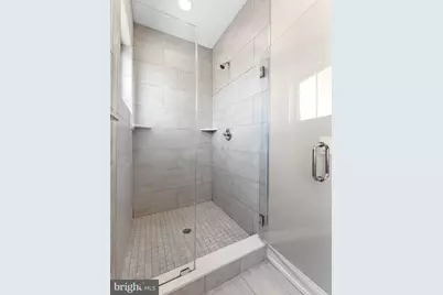234 McClellan Street, Philadelphia, PA 19148 - Photo 17