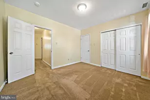 1942 Wolf St, Philadelphia, PA 19145 - Photo 11