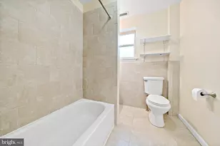 1942 Wolf St, Philadelphia, PA 19145 - Photo 5