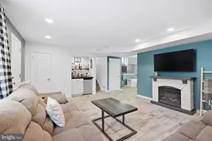 9703 Jeanes St, Philadelphia, PA 19115 - Photo 17