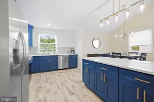 9703 Jeanes St, Philadelphia, PA 19115 - Photo 15