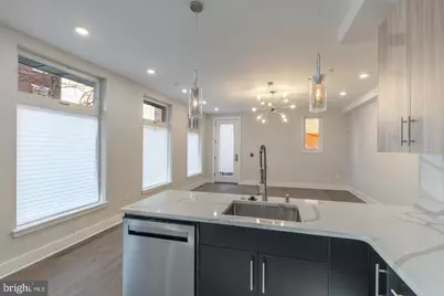 920 N 15th Street #1, Philadelphia, PA 19130 - Photo 9