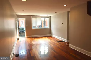 1726 S Orianna St, Philadelphia, PA 19148 - Photo 3