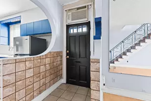 2053 S Cleveland St, Philadelphia, PA 19145 - Photo 5