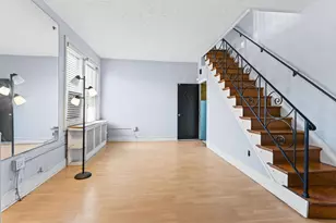 2053 S Cleveland St, Philadelphia, PA 19145 - Photo 7