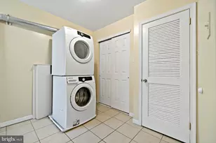 1942 Wolf St, Philadelphia, PA 19145 - Photo 21