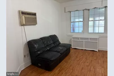 7058 Saybrook Avenue, Philadelphia, PA 19142 - Photo 5