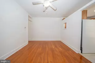 872 Lecount, Philadelphia, PA 19130 - Photo 17