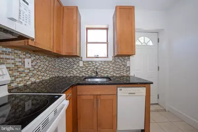 872 Lecount, Philadelphia, PA 19130 - Photo 13