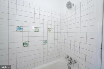 872 Lecount, Philadelphia, PA 19130 - Photo 25