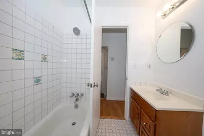 872 Lecount, Philadelphia, PA 19130 - Photo 23