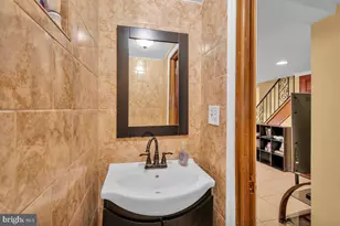 3111 Teesdale St, Philadelphia, PA 19152 - Photo 27