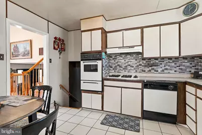 9736 Portis Road, Philadelphia, PA 19115 - Photo 13