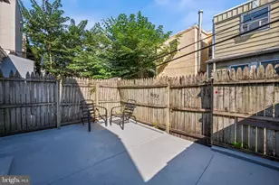 1931 Morris, Philadelphia, PA 19145 - Photo 41
