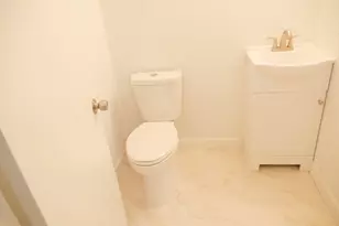 2555 N 33rd St, Philadelphia, PA 19132 - Photo 19