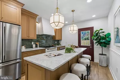 1706 Christian, Philadelphia, PA 19146 - Photo 3