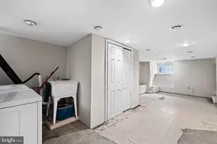 2920 S Carlisle St, Philadelphia, PA 19145 - Photo 17
