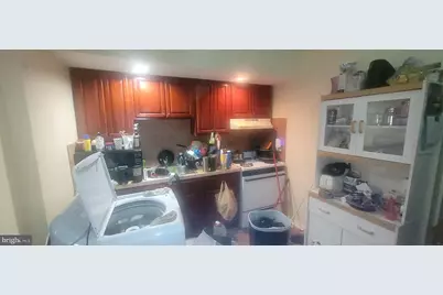1803 S 17th Street S, Philadelphia, PA 19145 - Photo 9