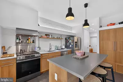 2335 S 13th Street, Philadelphia, PA 19148 - Photo 11