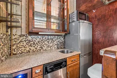 2217 Locust Street, Philadelphia, PA 19103 - Photo 45