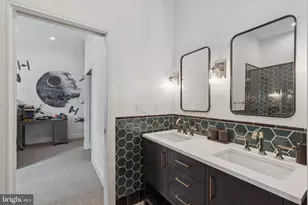 207 S 24th St, Philadelphia, PA 19103 - Photo 27