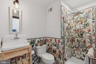 207 S 24th St, Philadelphia, PA 19103 - Photo 37