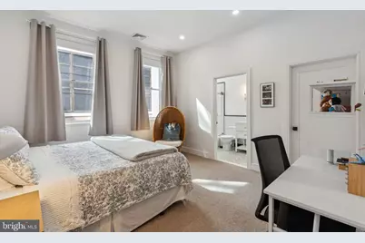 207 S 24th Street, Philadelphia, PA 19103 - Photo 31