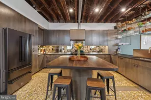 207 S 24th St, Philadelphia, PA 19103 - Photo 7