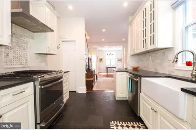 2615 Folsom Street, Philadelphia, PA 19130 - Photo 11