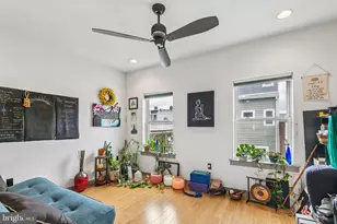 2311 E Gordon St, Philadelphia, PA 19125 - Photo 13