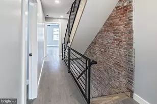 1346 N Myrtlewood St, Philadelphia, PA 19121 - Photo 9